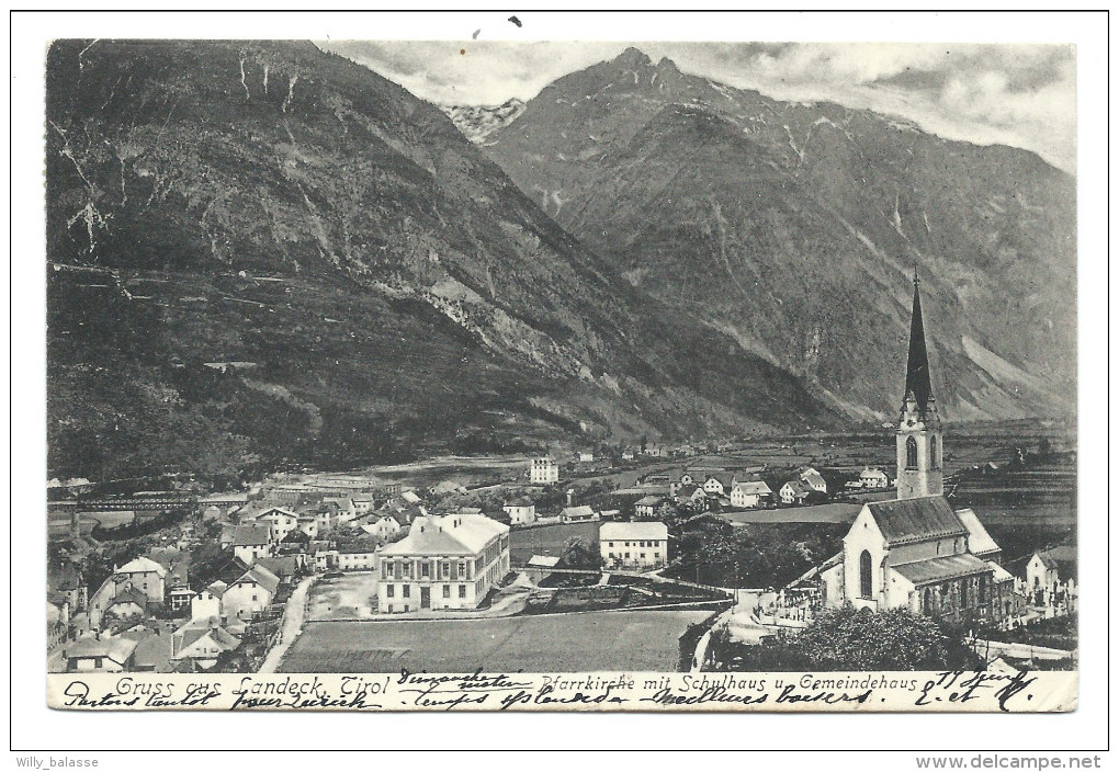 CPA - Autriche - Tyrol - Gruss Aus LANDECK - Tirol - Pfarrkirche Mit Schulhaus U. Gemeindehaus   // - Landeck