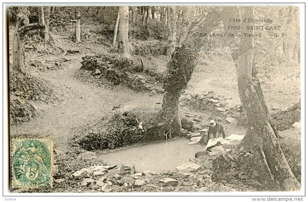 Saint-Cast - Le Lavoir De La Vieuvil - Côte D'Emeraude - écrite Timbrée - 2 Scans - Saint-Cast-le-Guildo