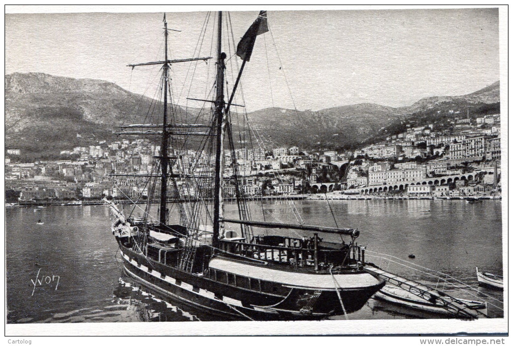 Monaco. Le Port Et Le Ravin De Sainte-Devote - Harbor