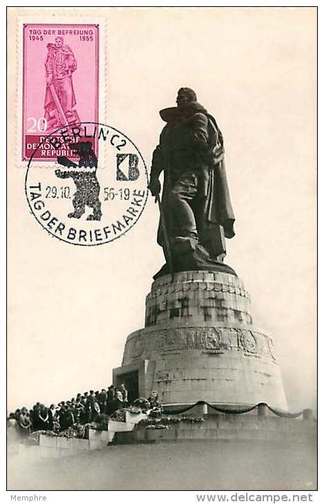 Ehrenmal Gefallen Soldaten Der Roten Armee MiNr 463  Echte Photo - Maximumkarten (MC)