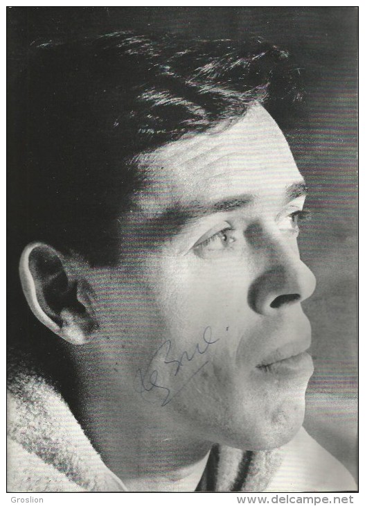 JACQUES BREL GRANDE PHOTO AVEC AUTOGRAPHE - Autres & Non Classés