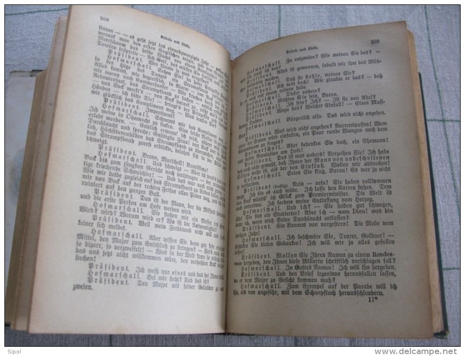 Schillers Sämtliche Werke  In Zwölf  Bänden   1-3 Erster Band Gedichte  Berlin  Relié Couverture Verte Rigide - Science-Fiction