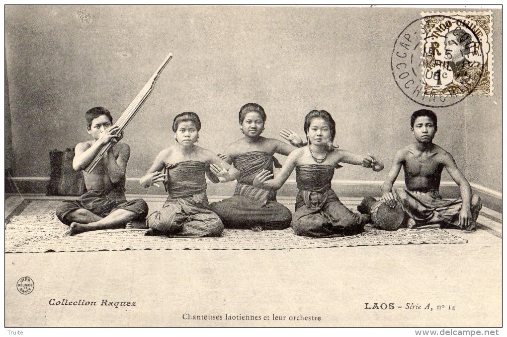 LAOS CHANTEUSES LAOTIENNES ET LEUR ORCHESTRE - Laos