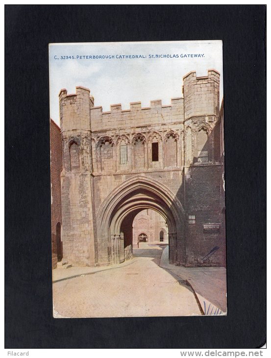 56343    Regno   Unito,  Peterborough  Cathedral: St.  Nicholas  Gateway,   VG  1928 - Andere & Zonder Classificatie