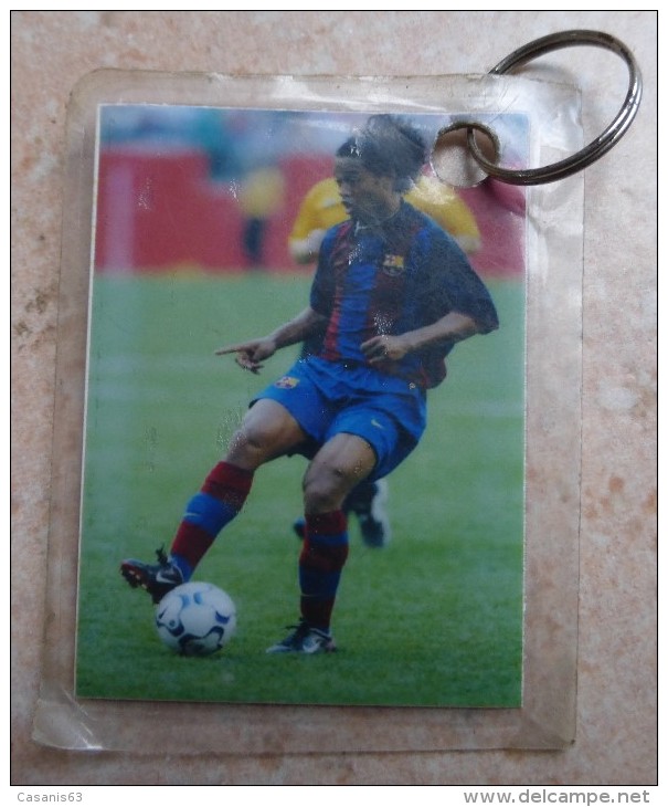 Porte  Clefs:     BARCA     -  Collection FC BARCELONE -    Ronaldinho - Schlüsselanhänger