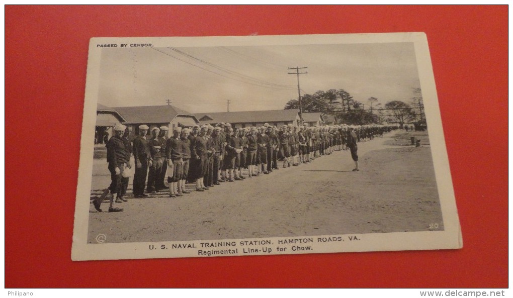 - Virginia> Hampton  Roads  US Navy Line Up For Chow    ===  Ref   2042 - Hampton