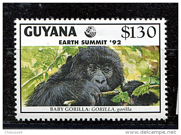 (cl. 4 - P.10) Guyane ** N° 2814 (ref. Michel Au Dos) Gorille - - Mint/hinged