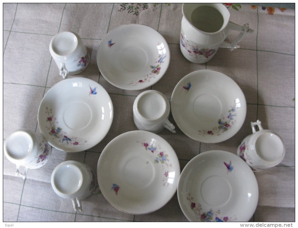 Série De 5 Tasses à Café + Soucoupe,crémier , Sucrier Ancienne Porcelaine Début 1900 Décor De Fleurs ,oiseaux & Dorures - Tasses