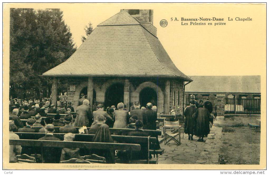 BANNEUX-NOTRE-DAME - La Chapelle - Les Pèlerins En Prière - Sprimont