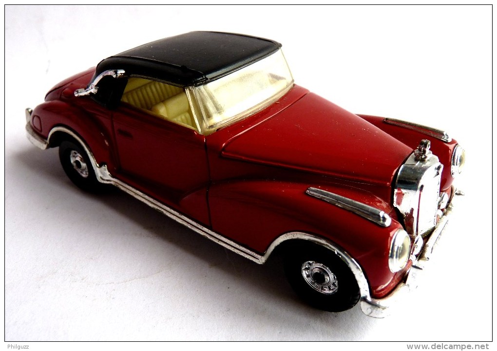 VOITURE - AUTOMOBILE -  CORGI 1983 - MERCEDES 300SC 1956 Manque 1 Pièce - Corgi Toys