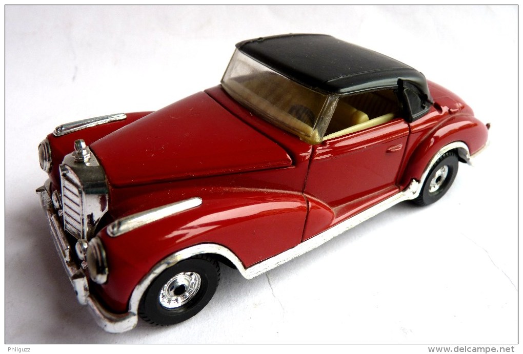 VOITURE - AUTOMOBILE -  CORGI 1983 - MERCEDES 300SC 1956 Manque 1 Pièce - Corgi Toys