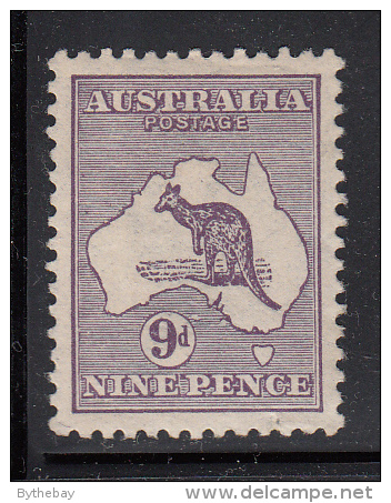 Australia MH Scott #9 BW #24k 9p Kangaroo Variety: White Flaws Between Value Circle And SA Coast, Flaw After Last 'A' - Ungebraucht