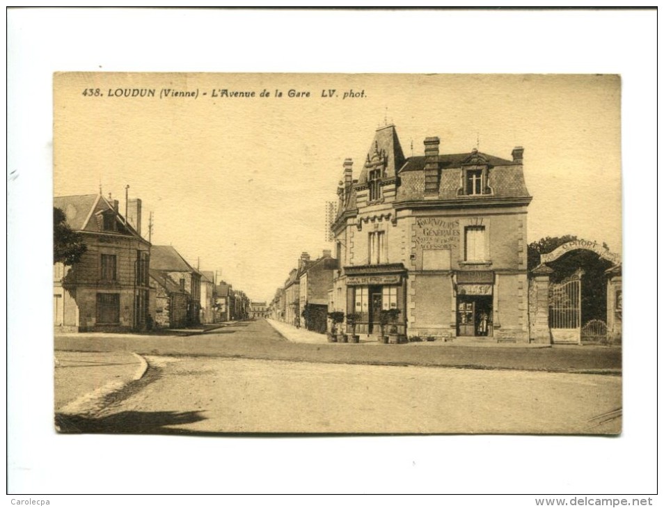 CP - LOUDUN (86) L Avenue De La Gare - Loudun