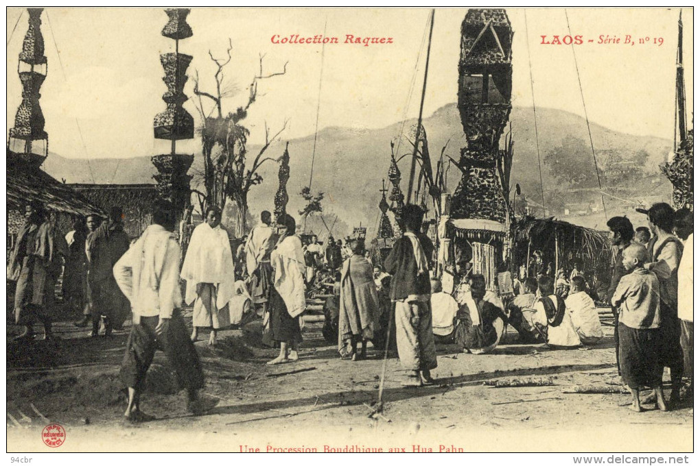 CPA (LAOS)    Une Procession Bouddhique  Aux Hua Pahn - Laos