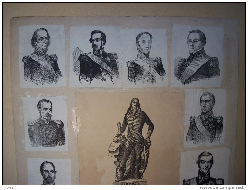 - COMPOSITION DE GRAVURES SUR BOIS COLLEES SUR PAPIER . PORTRAITS DE MILITAIRES + UN PAPE .  XIXeS.. - Documents