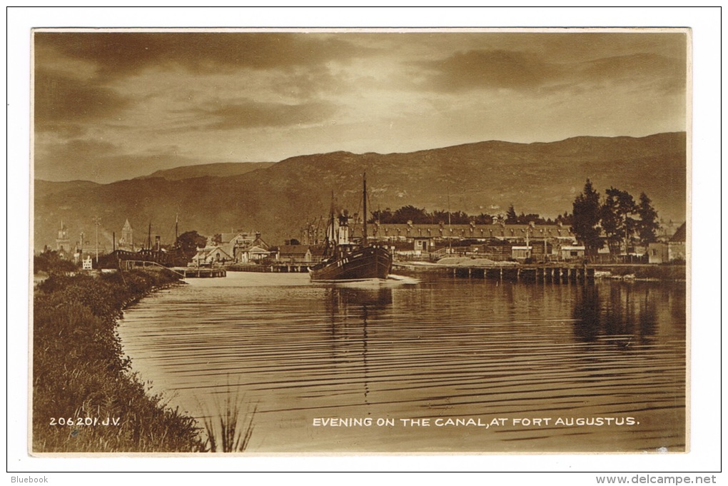 RB 1063 - 1934 Real Photo Postcard - Steam Boat Ship On Canal - Fort Augustus - Inverness-shire Scotland - Inverness-shire