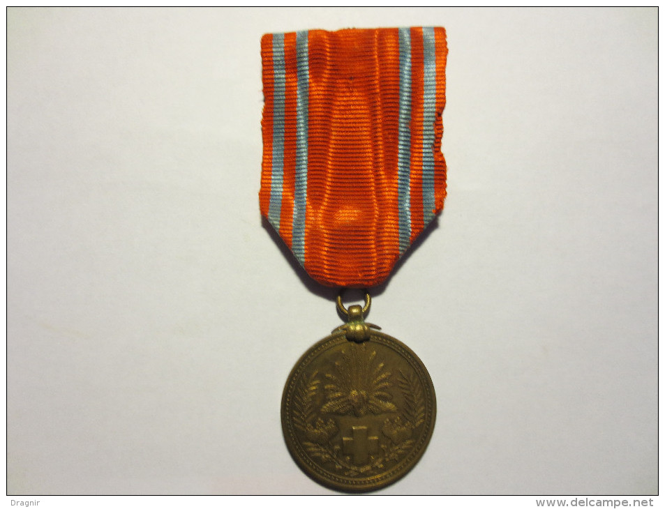 Médaille " Croix - Rouge " Bronze - Japon -  1930  - - Medical Services