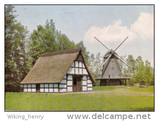 Cloppenburg - Müllerhaus Mit Kappenwindmühle - Cloppenburg