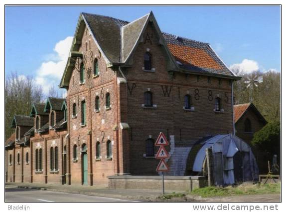 VIERSEL (Antw.) - Molen/moulin - Het Typische Gebouw Van De Hofmolen, Een Onderslagmolen Met Vervallen Rad Onder Afdak. - Zandhoven