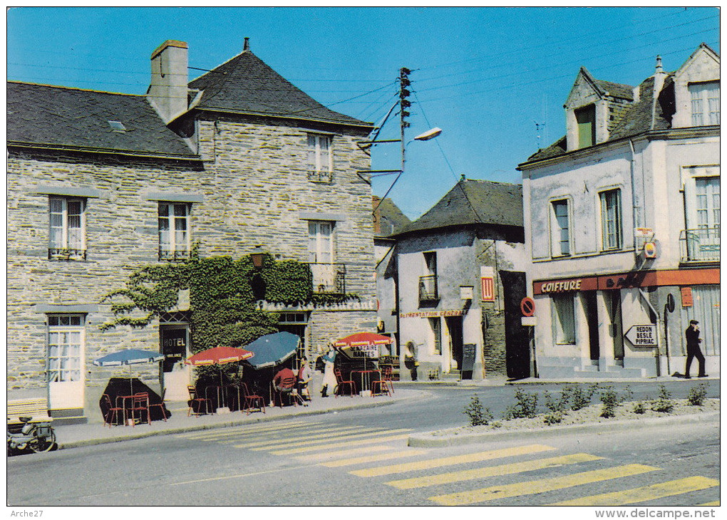 CPSM - 44 - GUEMENE PENFAO - Hôtel Restaurant Au Petit Joseph - 48 - Guémené-Penfao