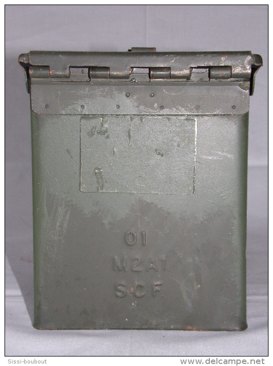 CAISSE DE MUNITIONS EN METAL ARMÉE FRANCAISE - N°4 - FRENCH ARMY AMMUNITION BOX - Equipement