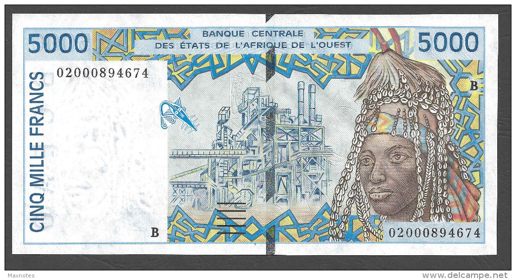 BENIN  ( West African States) 5000 Francs 2002- P213Bl - UNC - Togo