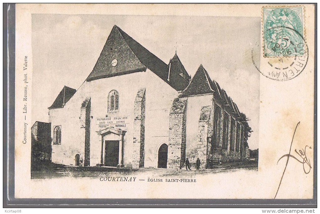 COURTENAY . Eglise Saint - Pierre . - Courtenay