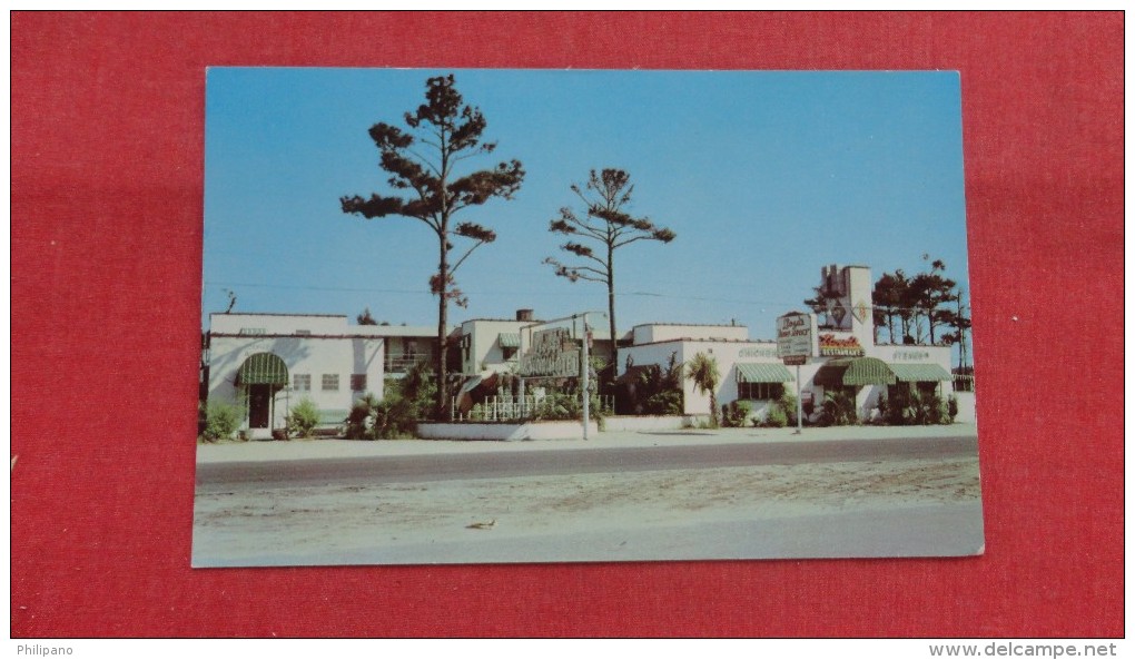 - South Carolina> Myrtle Beach  Lloyds Motor Hotel   Ref --2058 - Myrtle Beach