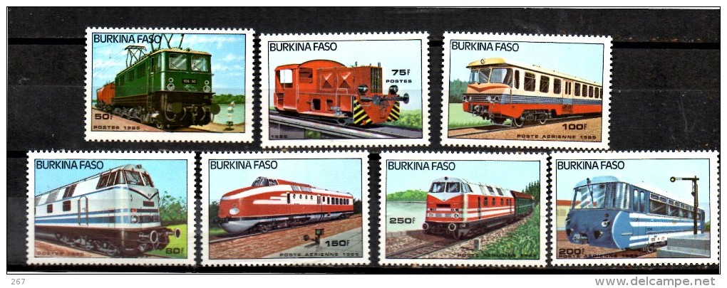 BURKINA  FASO  N° 656/58  PA 294/97  * *  ( Cote 11.25e )  Train - Trains