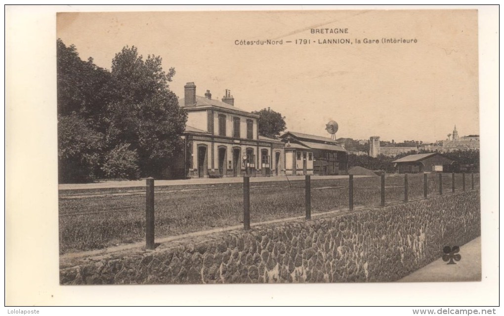 22 - CPA - LANNION - La Gare Intérieure - Belle Carte Peu Commune - Lannion