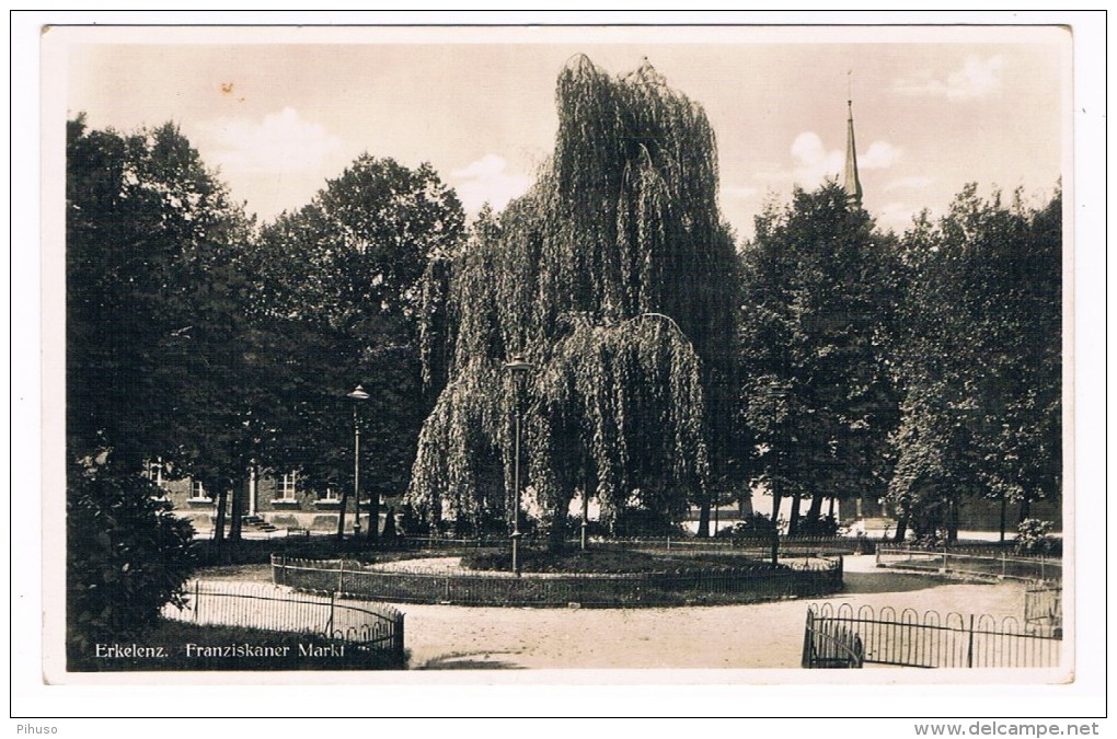 D5576  SOLBAD KARLSHAFEN-OBERWESER : Belebte Weser - Bad Karlshafen