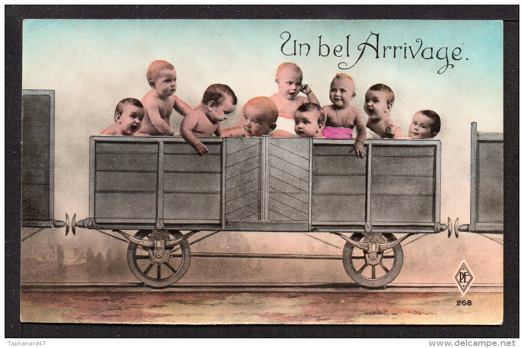 CPA. Un Bel Arrivage . Bébés Dans Un Wagon . - Bébés