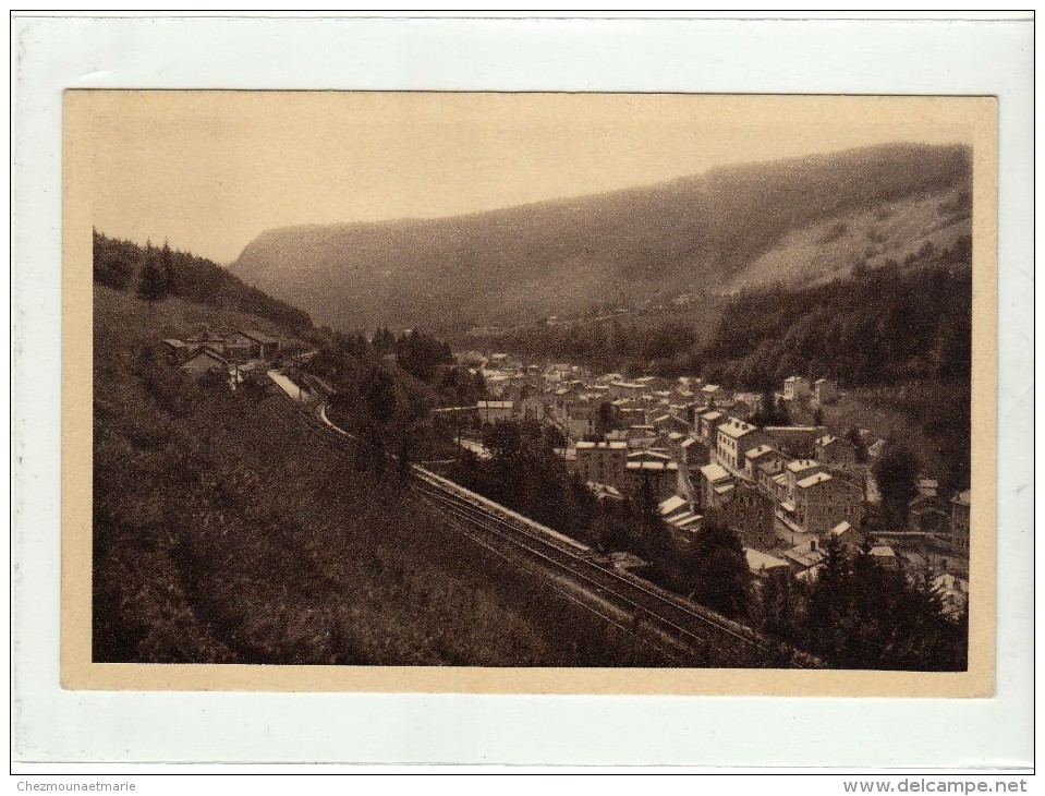 MOREZ DU JURA - VUE GENERALE ET LA GARE - CPA - Morez