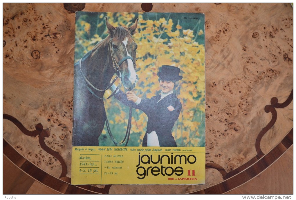 Litauen Lithuania Magazine "Jaunimo Gretos" 1981 Nr.11 Chess  Horses - Magazines