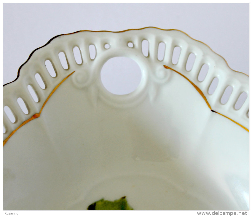 ENSEMBLE 2 COUPE PLAT PORCELAINE ESTAMPILLE: UNION K MADE IN CZECHO-SLOVAKI Doré