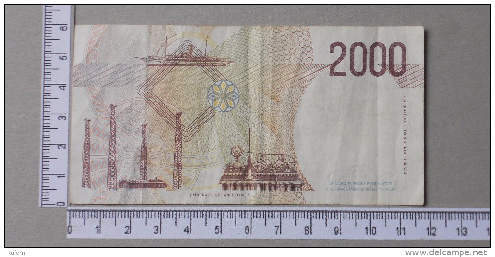 ITALY  2000  LIRE  1990     -    (Nº12923) - 2.000 Lire