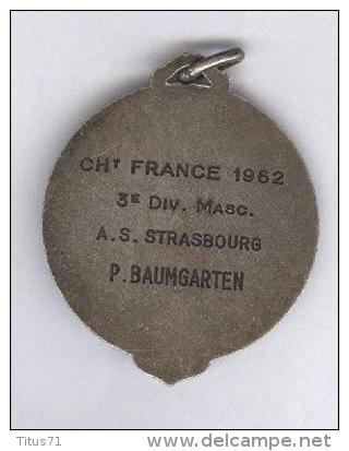 Médaille Fédération Française De Lawn Tennis - 1962 - Unclassified