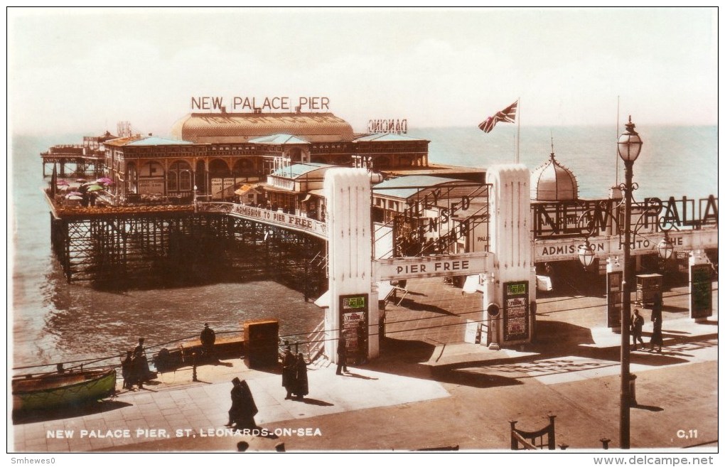 Photograph - St. Leonard´s-On-Sea Palace Pier, Sussex. O.11 - Lieux