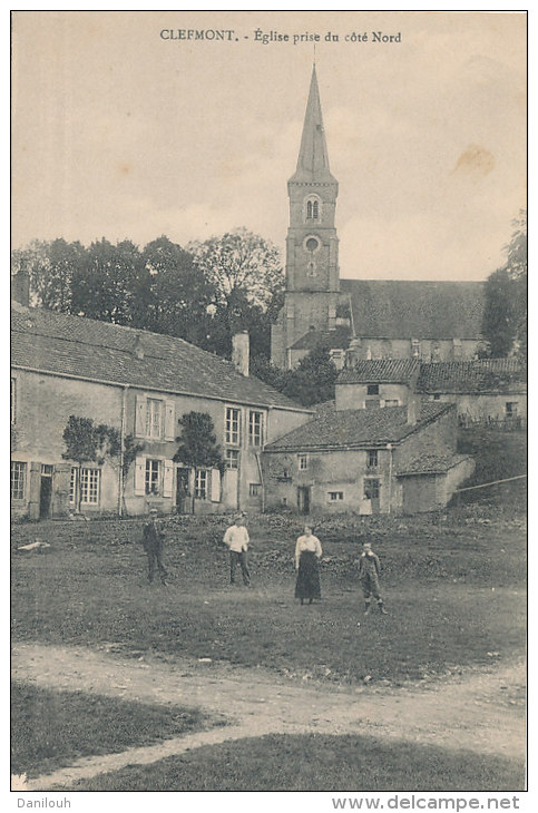 52 // CLEFMONT   Eglise Prise Du Coté Nord - Clefmont