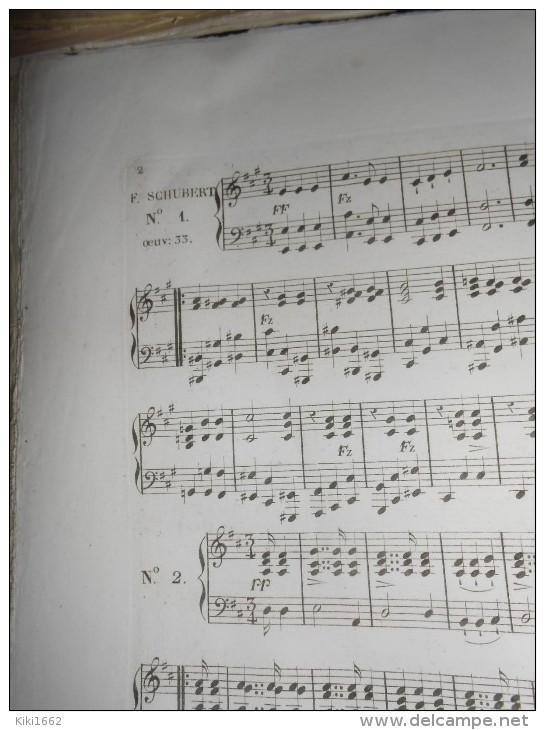 PARTITION WALZES ALLEMANDES ET DEUX ECOSSAISES POUR VIOLONET PIANO PAR F. SCHUBERT OEUV 33 - Other & Unclassified