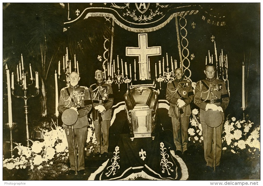 Mort De La Reine Astrid De Belgique Chapelle Ardente Bruxelles Ancienne Photo De Presse 1935 - Famous People