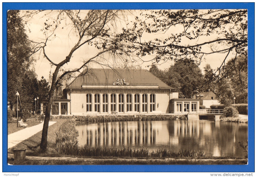 Deutschland; Bad Brambach; Radiumbad; Festhalle - Bad Brambach