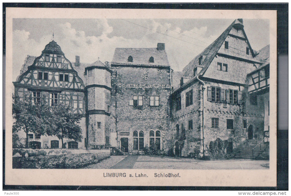 Limburg An Der Lahn - Schlosshof - Limburg