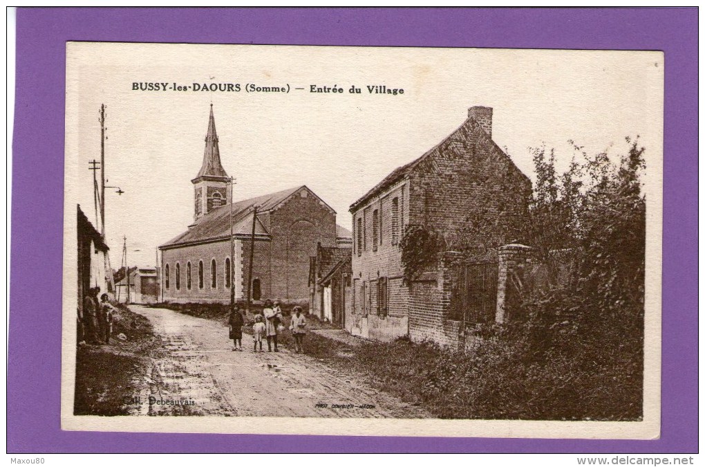 BUSSY-les-DAOURS - Entrée Du Village - - Altri & Non Classificati