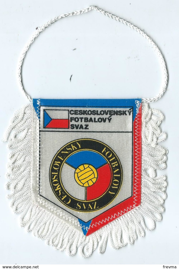 Fanion Football Ceskoslovensky Fotbalovy Svaz - Apparel, Souvenirs & Other