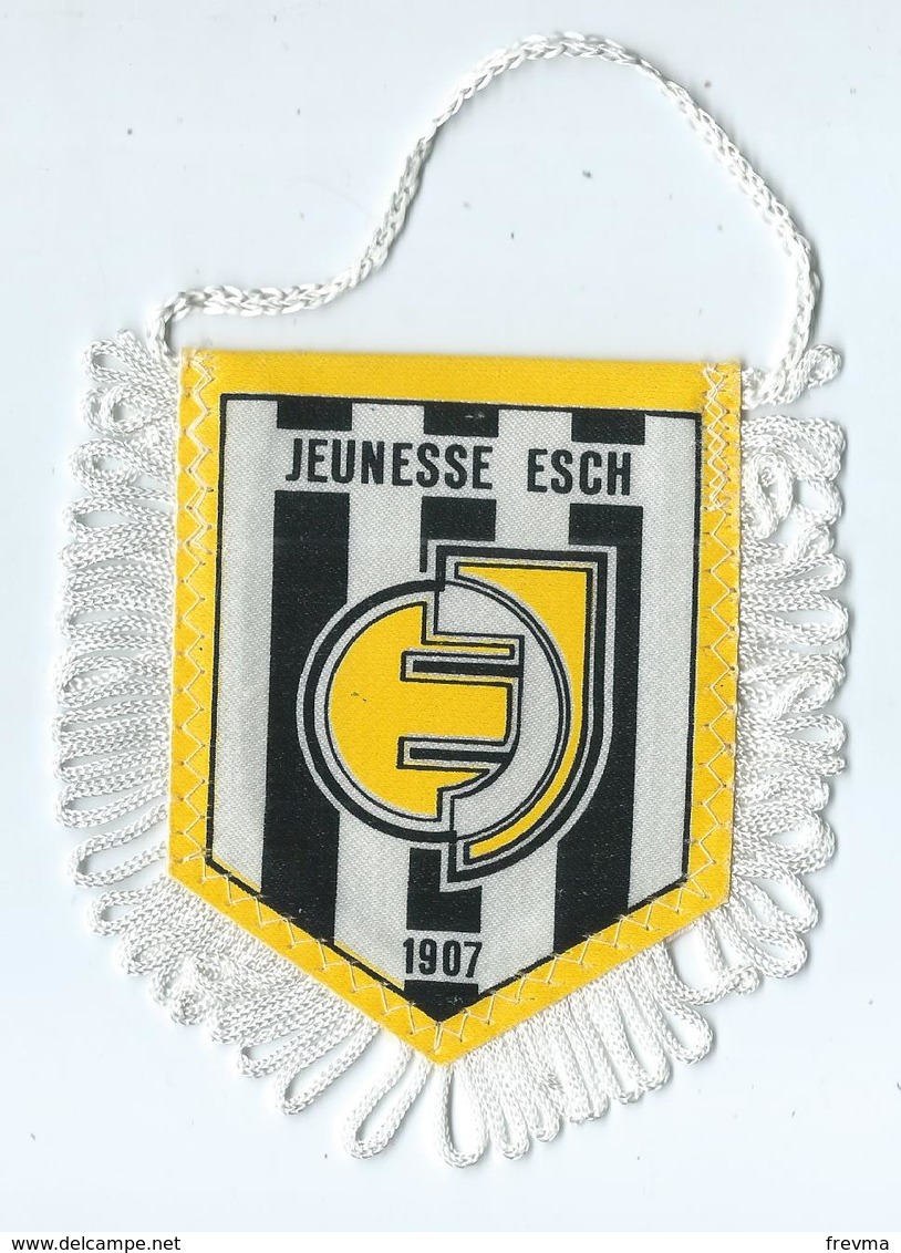 Fanion Football L'équipe De Jeunesse ESCH - Apparel, Souvenirs & Other