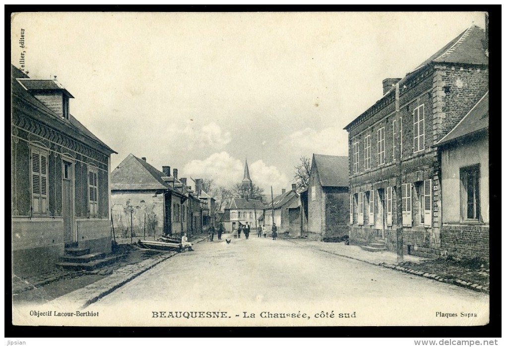 Cpa Du 80 Beauquesne  La Chaussée , Côté Sud       PAR14 - Beauquesne