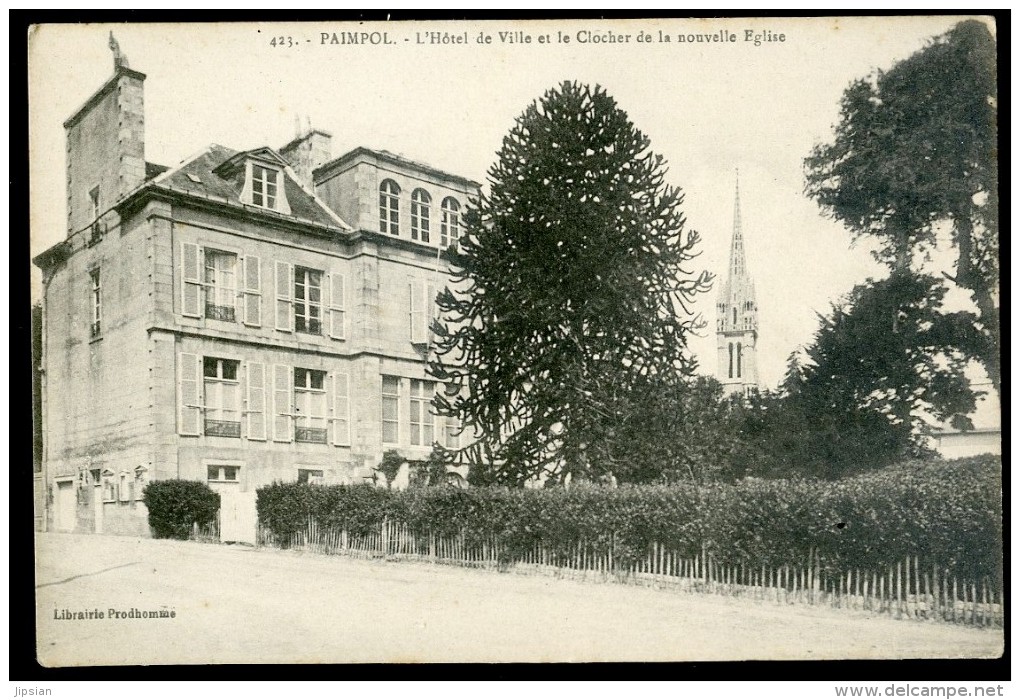 Cpa Du 22  Paimpol -- L' Hôtel De Ville Et Le Clocher De La Nouvelle église       PAR14 - Paimpol