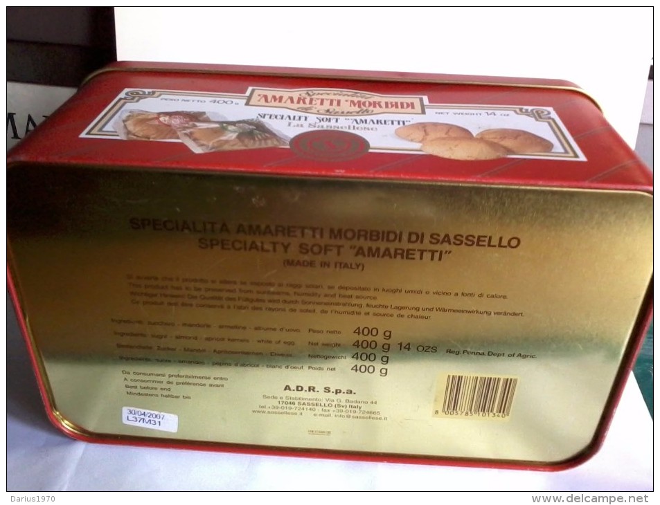 Scatole - Pubblicitarie In Latta - Specialità "Amaretti Morbidi" Di Sassello - La Sassellese - Cm.15x25h.11. - Boxes