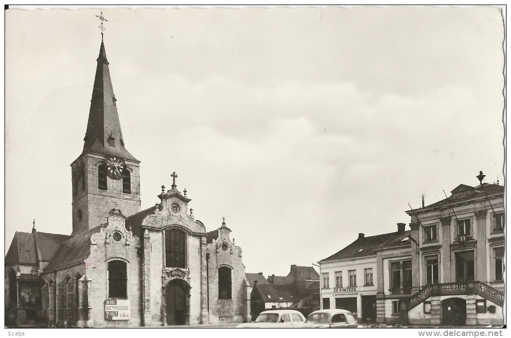 Lebbeke   -   Kerk En Gemeentehuis - Hamme